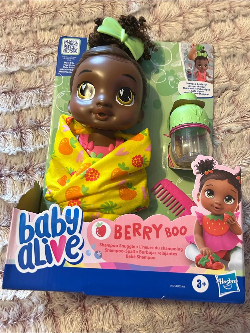 Hasbro Baby Alive Berry Boo Doll in Yellow Strawberry Wrap with Green Bow